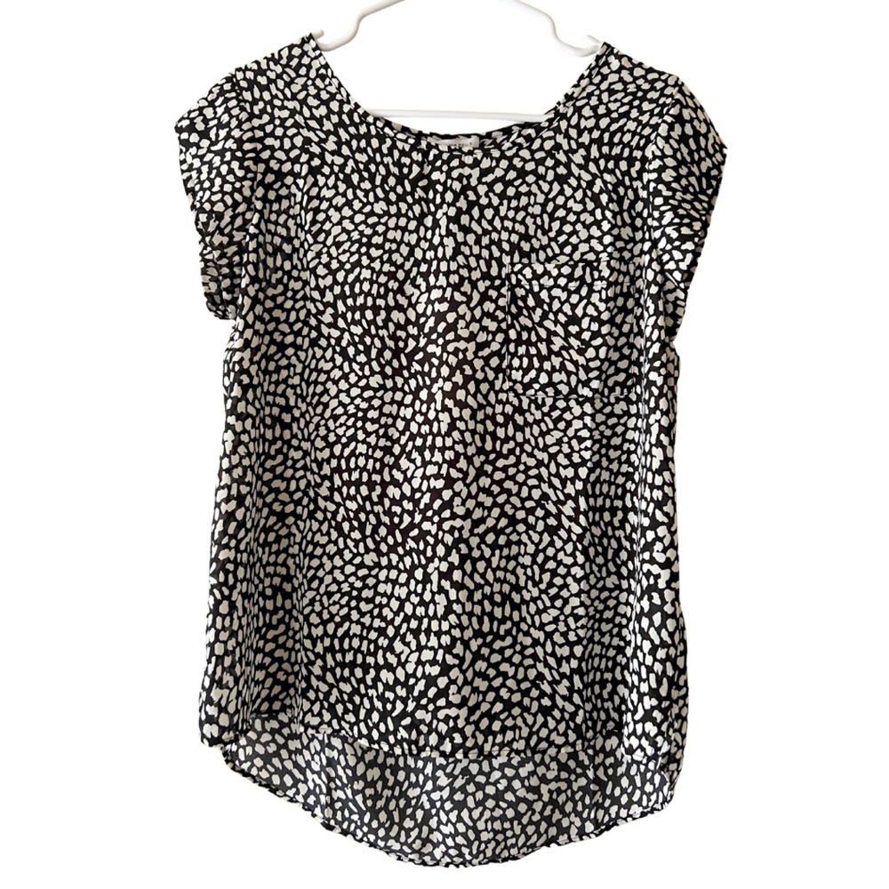 Carolina Belle Montreal Women’s Black & White Blouse
